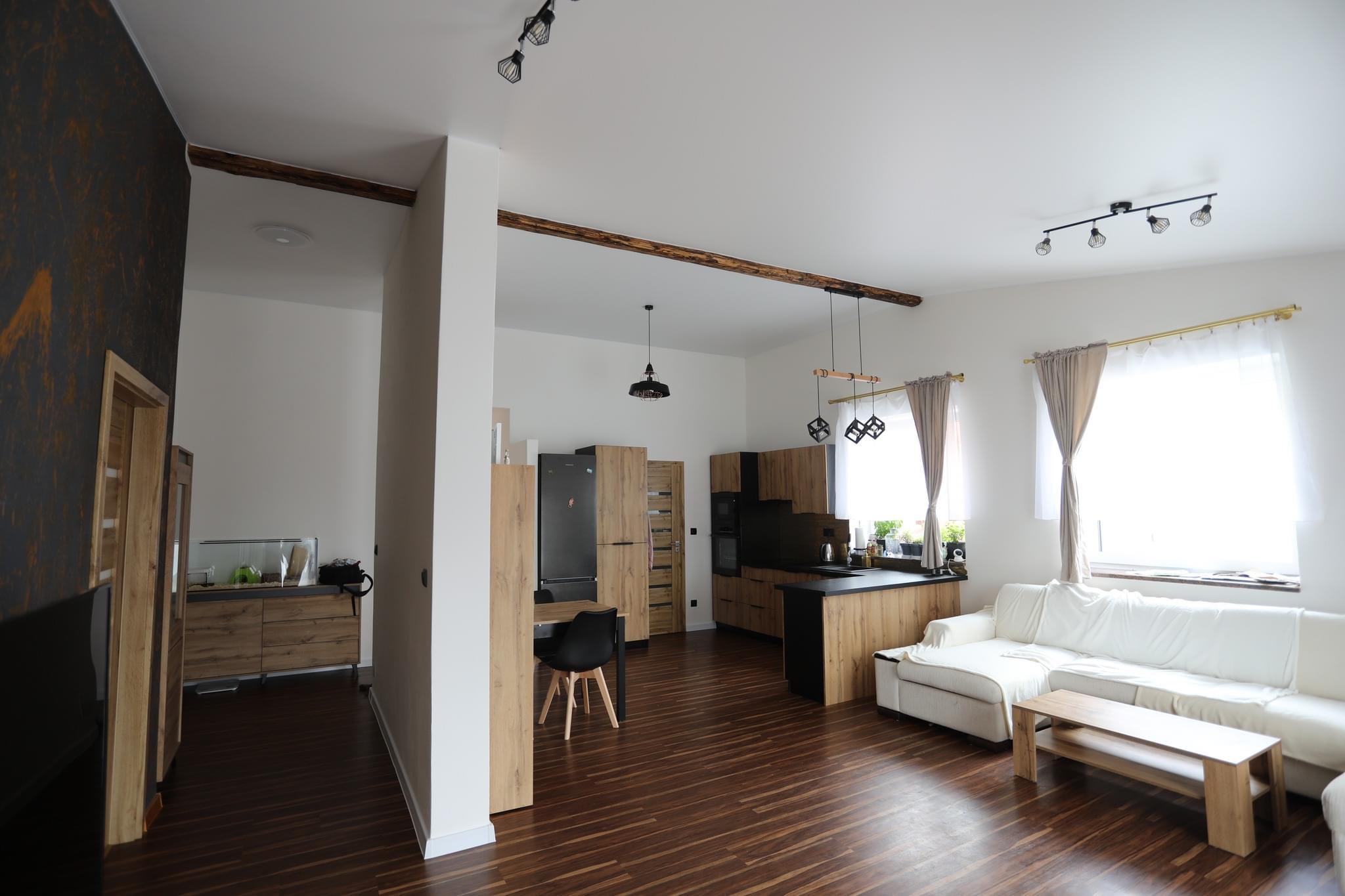 Matný napínací strop